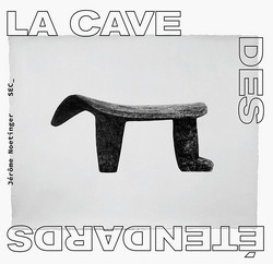La Cave Des Étendards