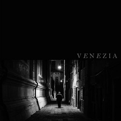 Plays Venezia (Tape)