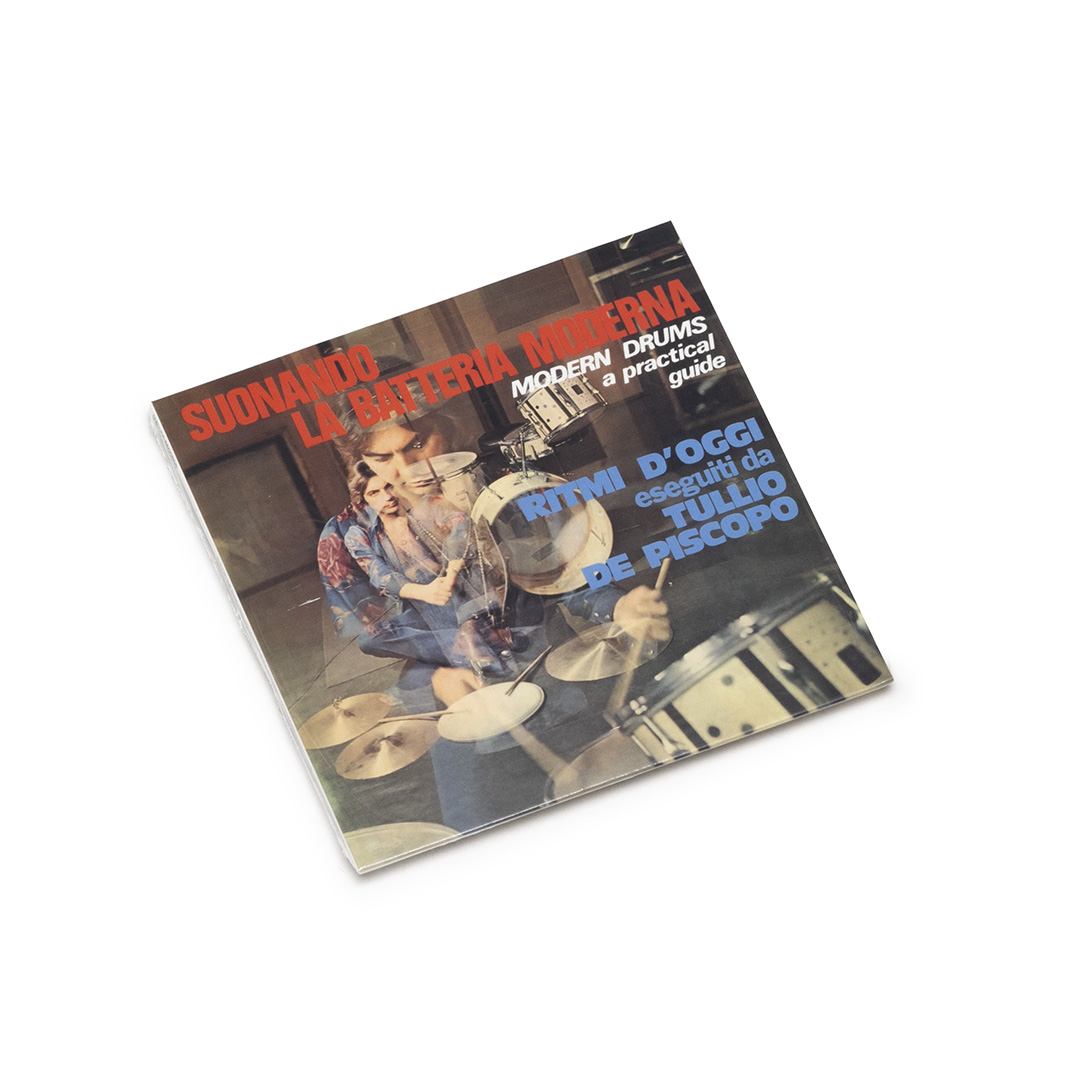 Tullio De Piscopo Suonando la Batteria Moderna Soundohm