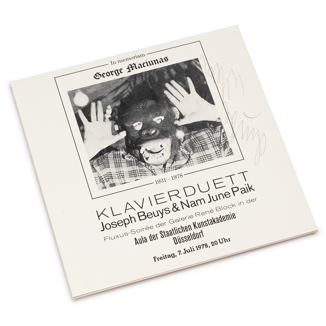 『3年保証』 Joseph Beuys, memoriam In Klavierduett: – Paik June Nam 洋楽